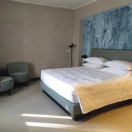 Diana Grand 4*