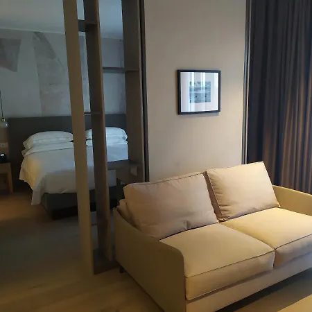 戴安娜大酒店 酒店 4*