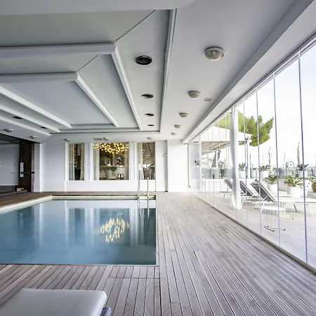 Diana Grand Hotel 4*