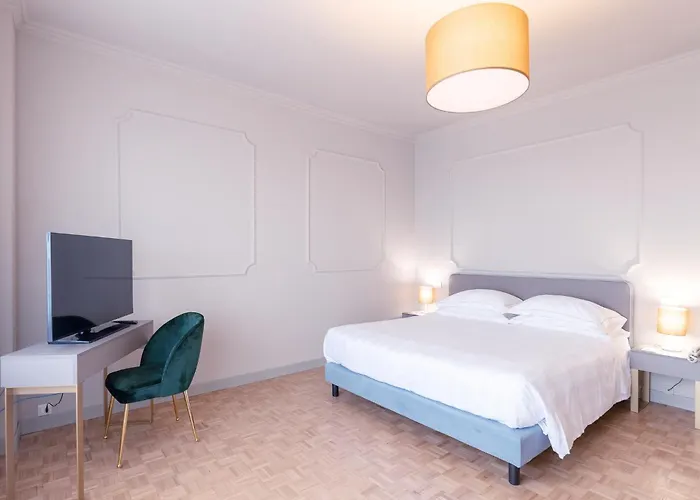 Diana Grand Hotel 4*